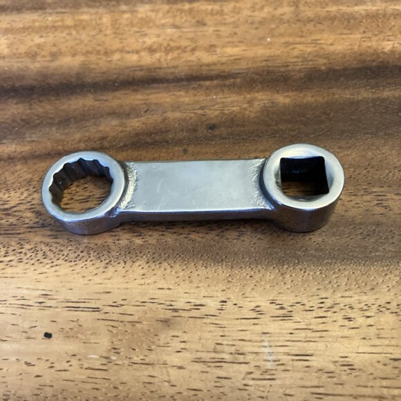 Snap On Tools FRDH161 3/8" Drive 1/2" 12 Point Torque Adaptor - Picture 6 of 10